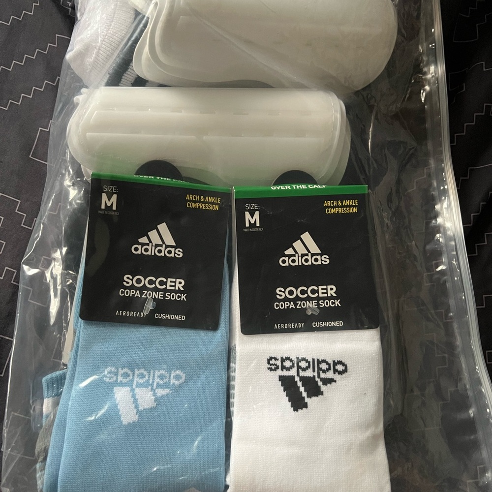 adidas boys Medium soccer cola zone sock, shorts and shin pads